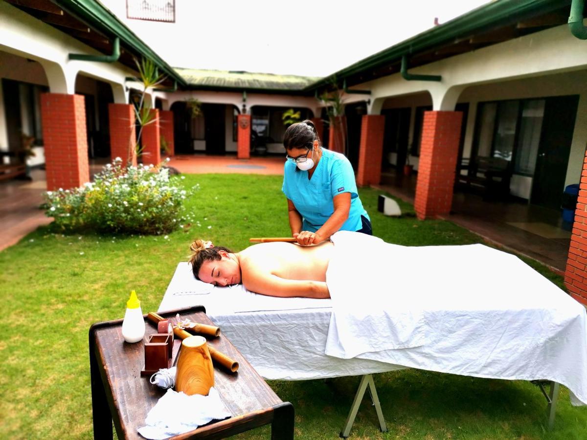 Hotel Wagelia Turrialba Extérieur photo